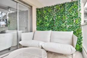 Superbe studio avec terrasse à 10 min de la plage